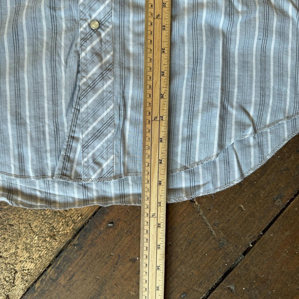 Wrangler Cowboy Cut Regular Fit White and Blue Striped Button-up Shirt