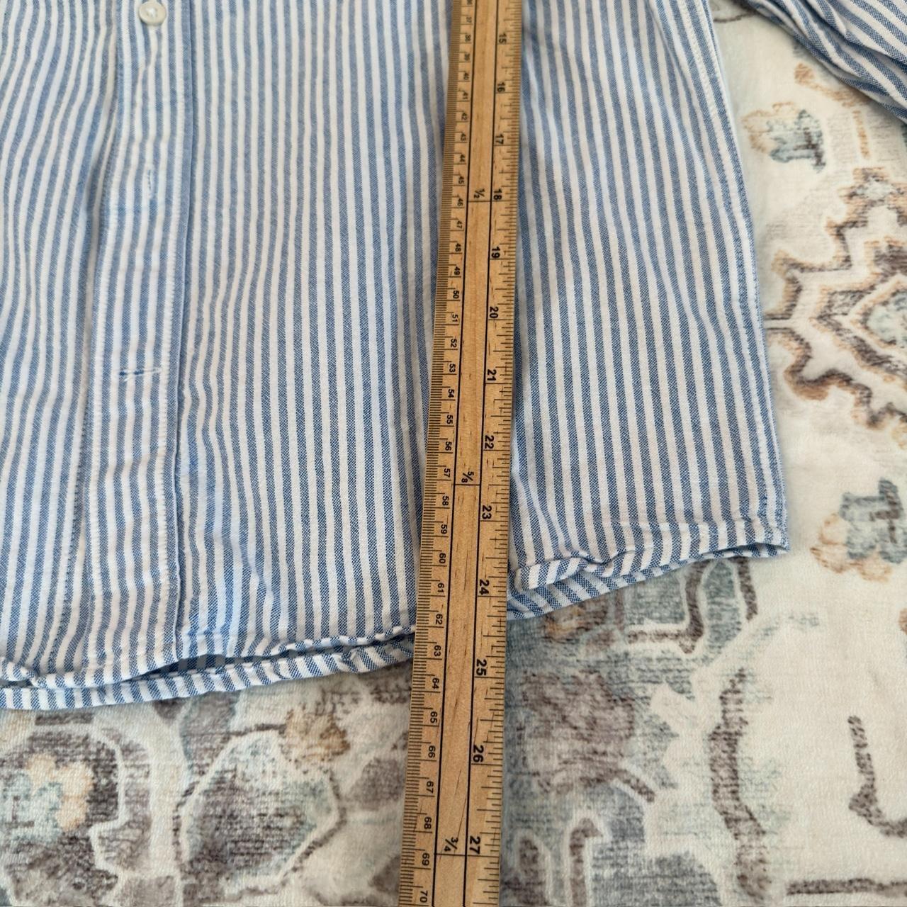 H&M Regular Fit Blue and White Striped Button-up Long-sleeved Shirt Size S