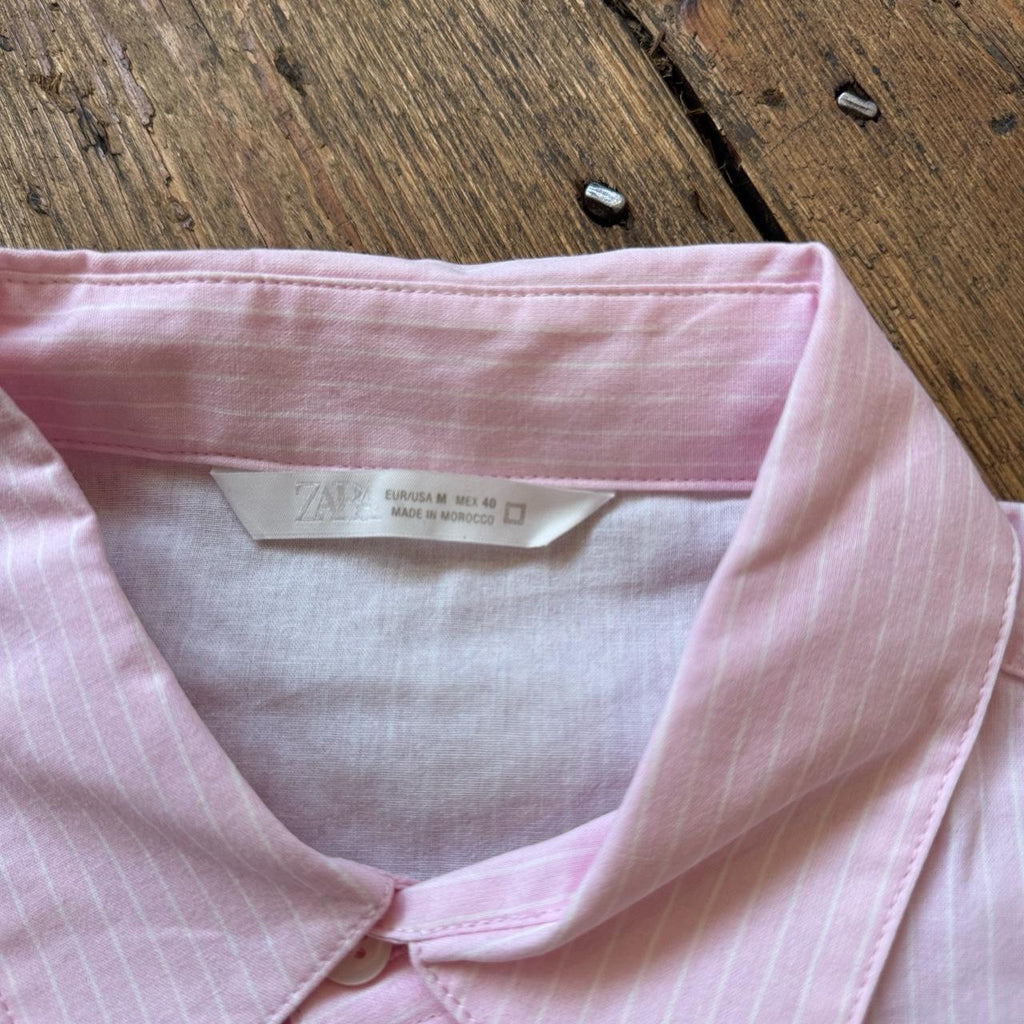 Zara Fleurs Joujours Button-up Shirt in Pink with Green Embroidery Size M