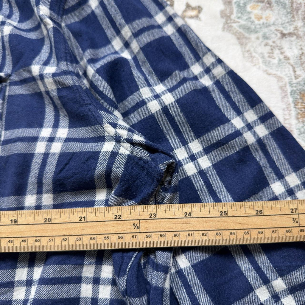 Levi’s Blue and White Checkered Button-up Long-sleeved Shirt Size XXL
