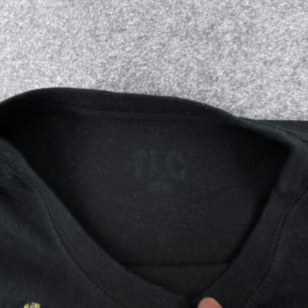 2000s TLC No Scrubs black and yellow cotton tee #90s #RnB