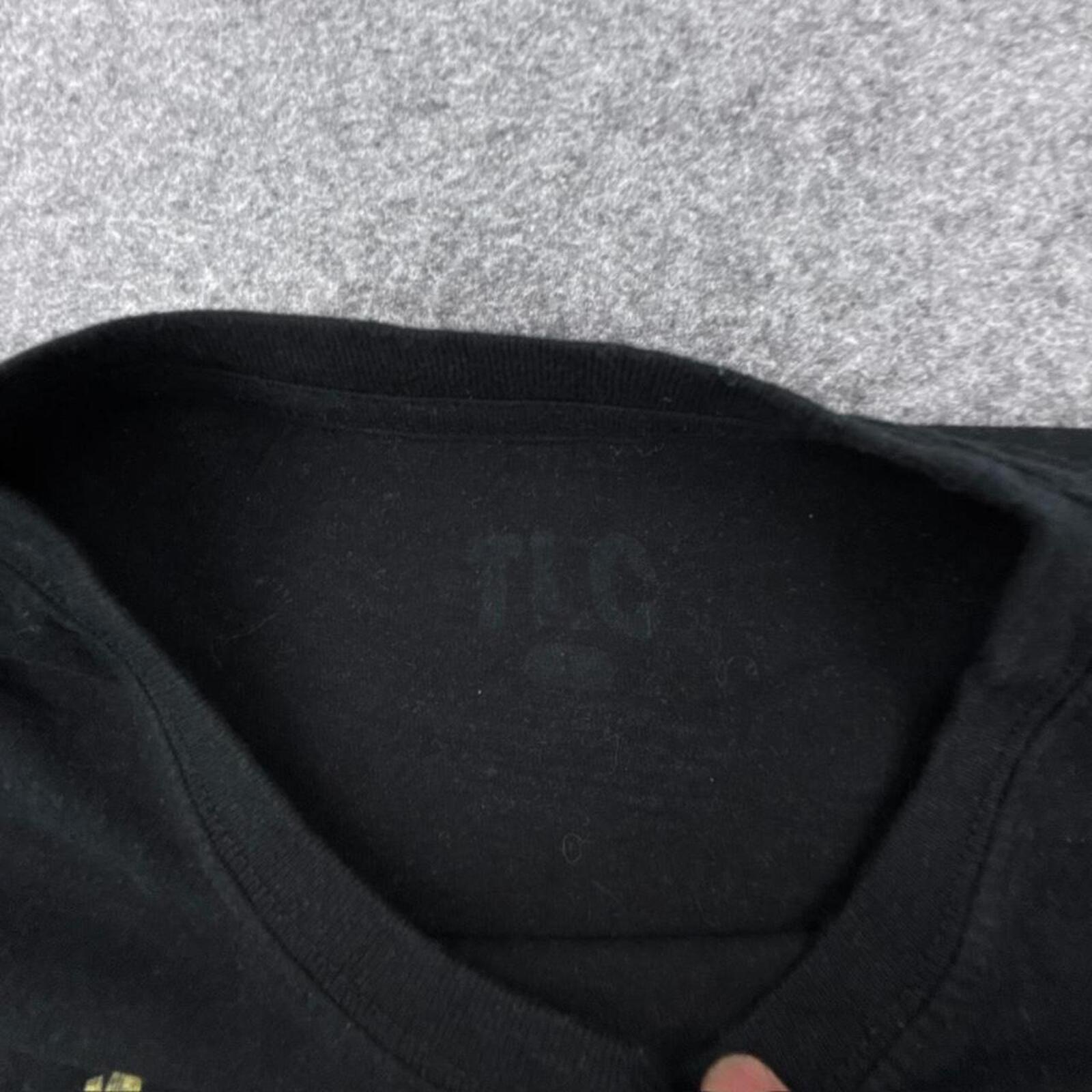 2000s TLC No Scrubs black and yellow cotton tee #90s #RnB