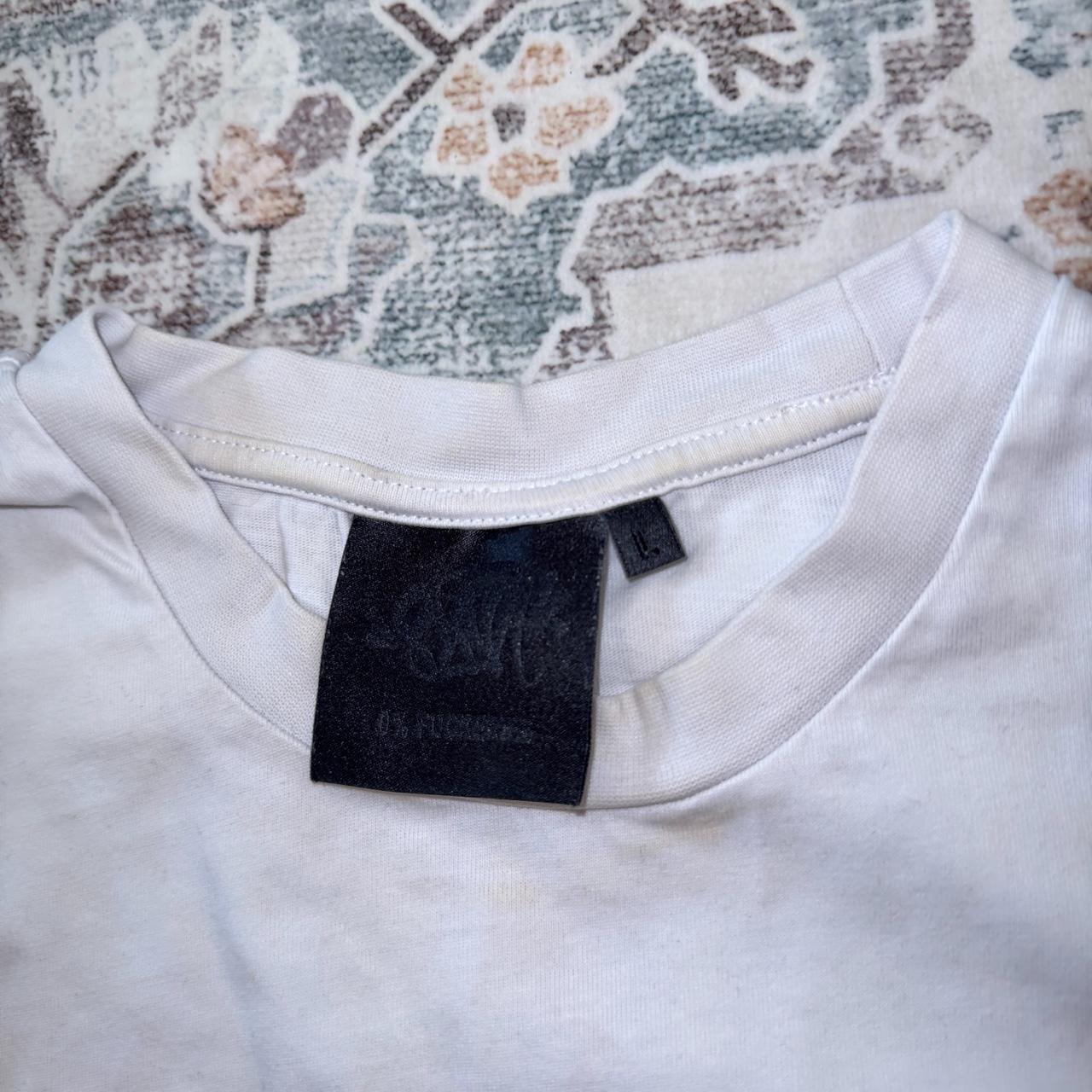 Trap Still Runnin T-Shirt in White Size L