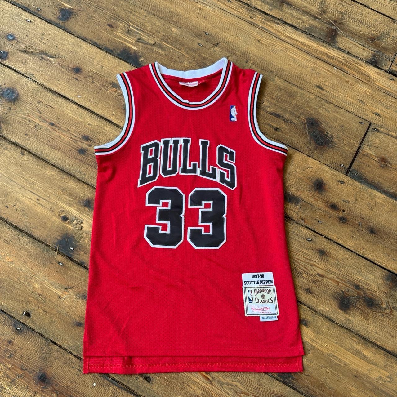 Mitchell & Ness Hardwood Classics NBA Scottie Pippen Chicago Bulls Jersey Size S