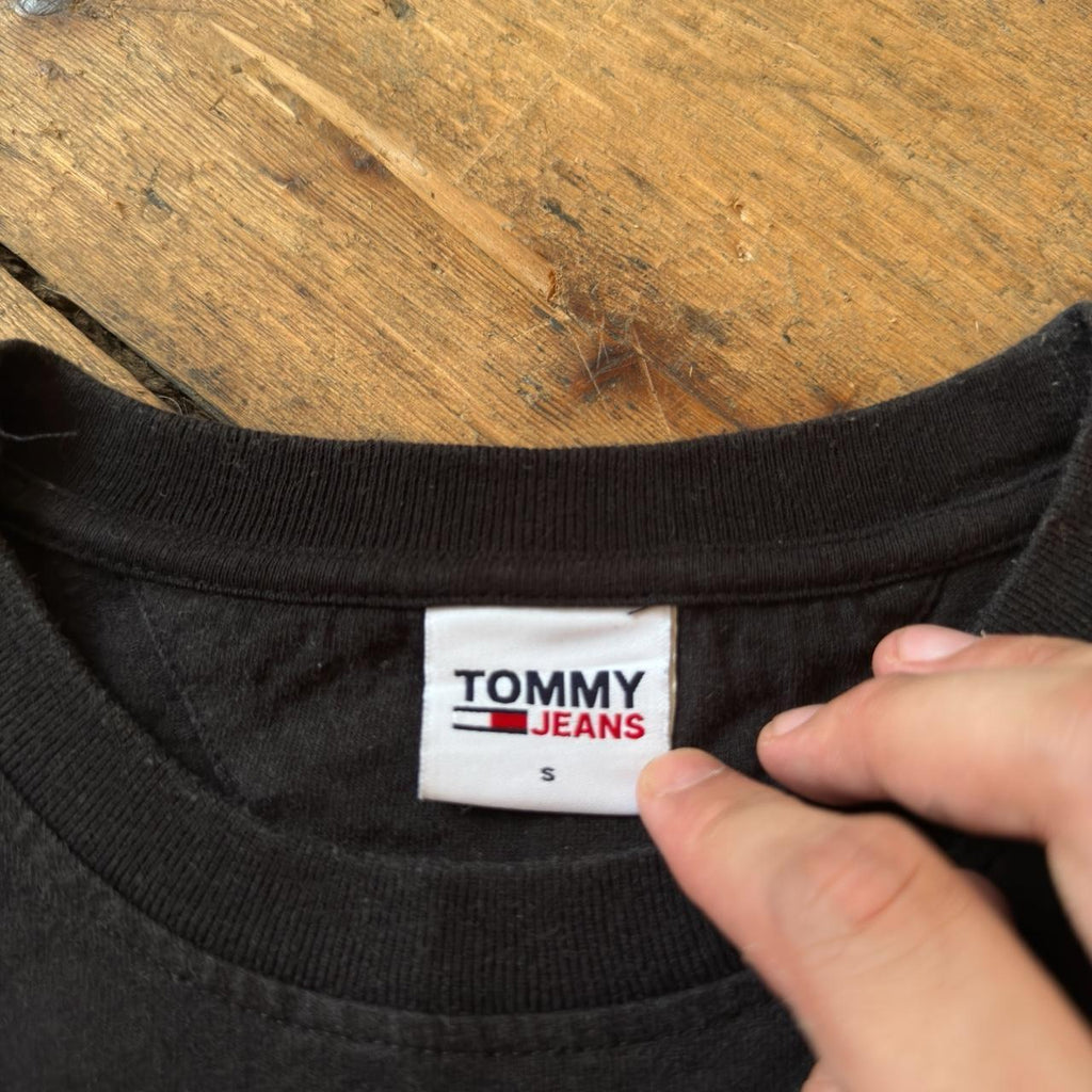 Tommy Hilfiger Black Worldwide T-Shirt Size S