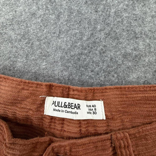 Brown corduroy straight leg trousers #corduroytrousers