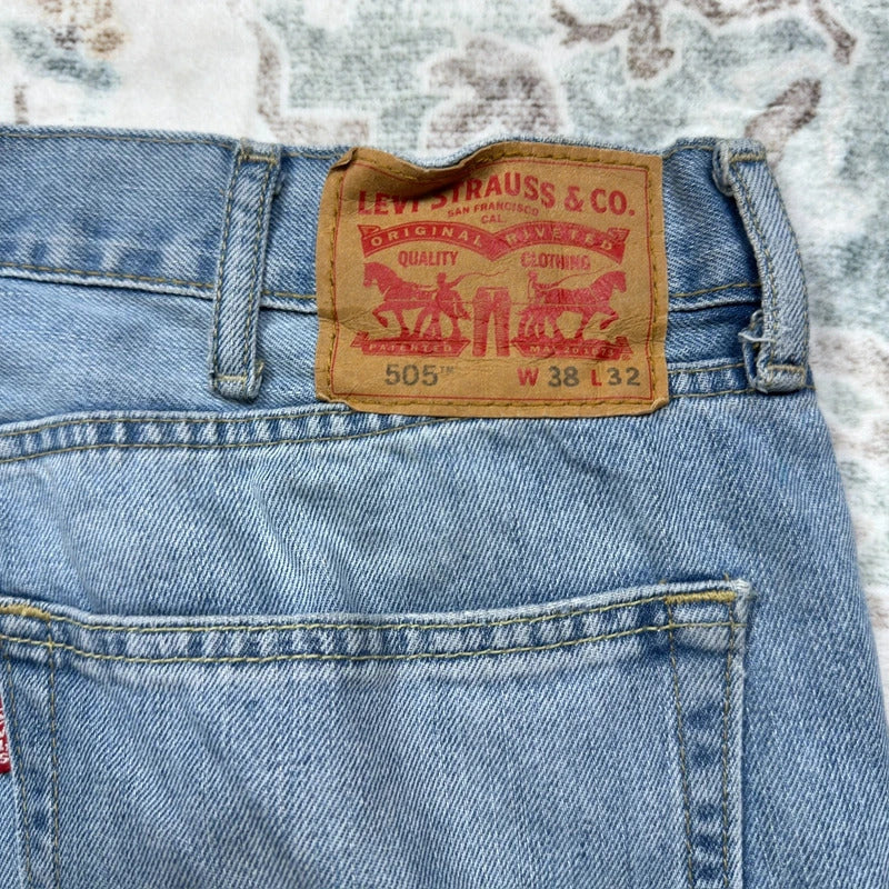 Levi’s 505 Light Wash Jeans W38 L32