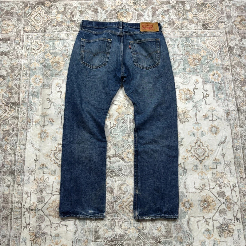 Levi’s 501 Medium Wash Jeans W33 L30