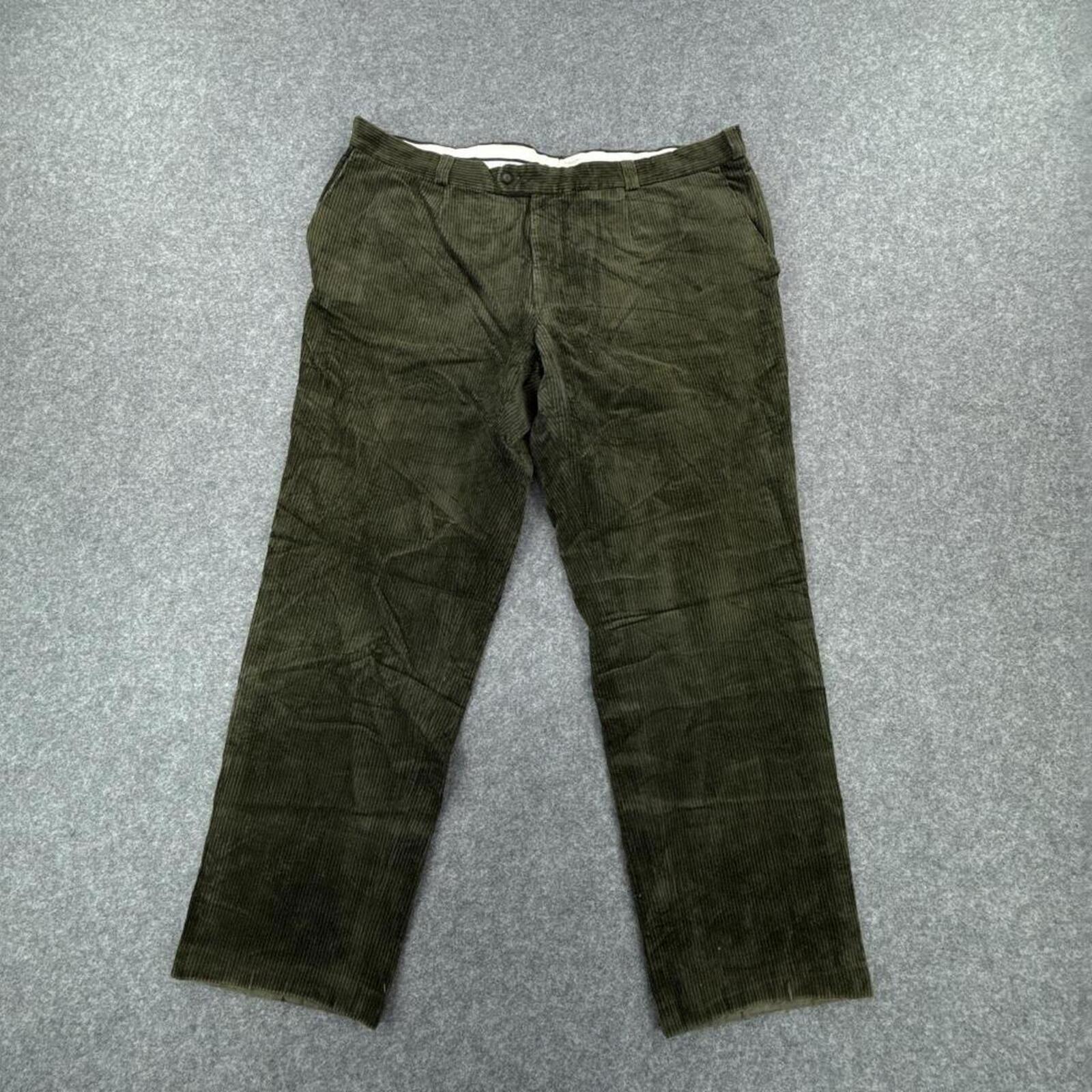 Green corduroy trousers #corduroytrousers