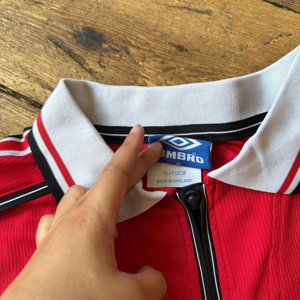 Umbro Vintage Manchester United Zip Collar Jersey Size XL