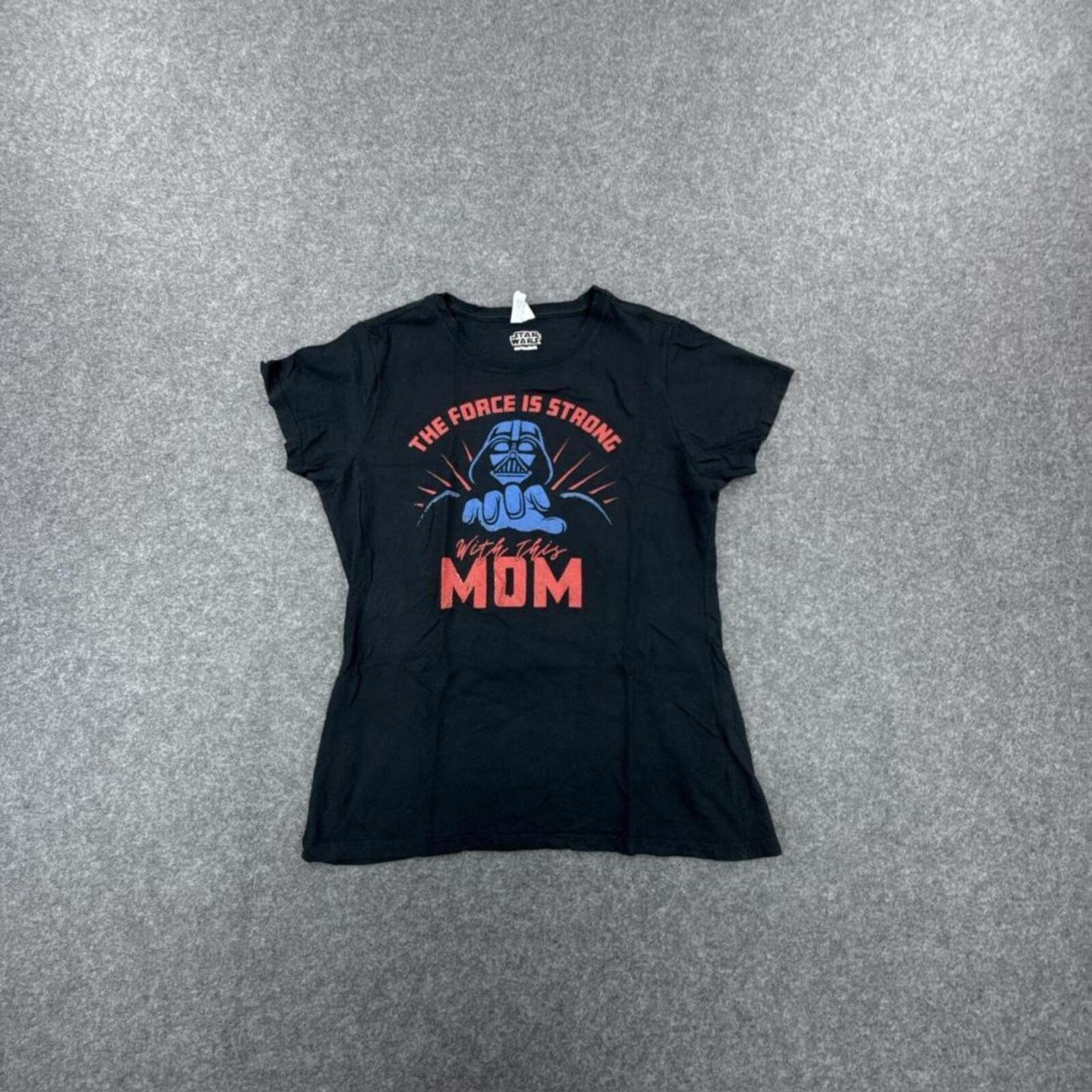 Black Star Wars Darth Vader The Force Is Strong With My Mom graphic tee