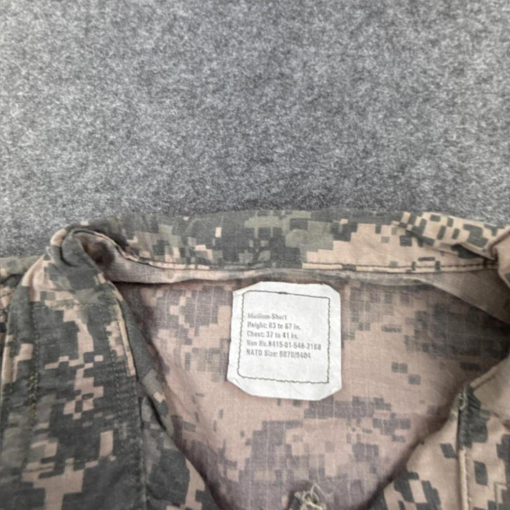 Camo utility jacket with adjustable sleeves #utilitychic