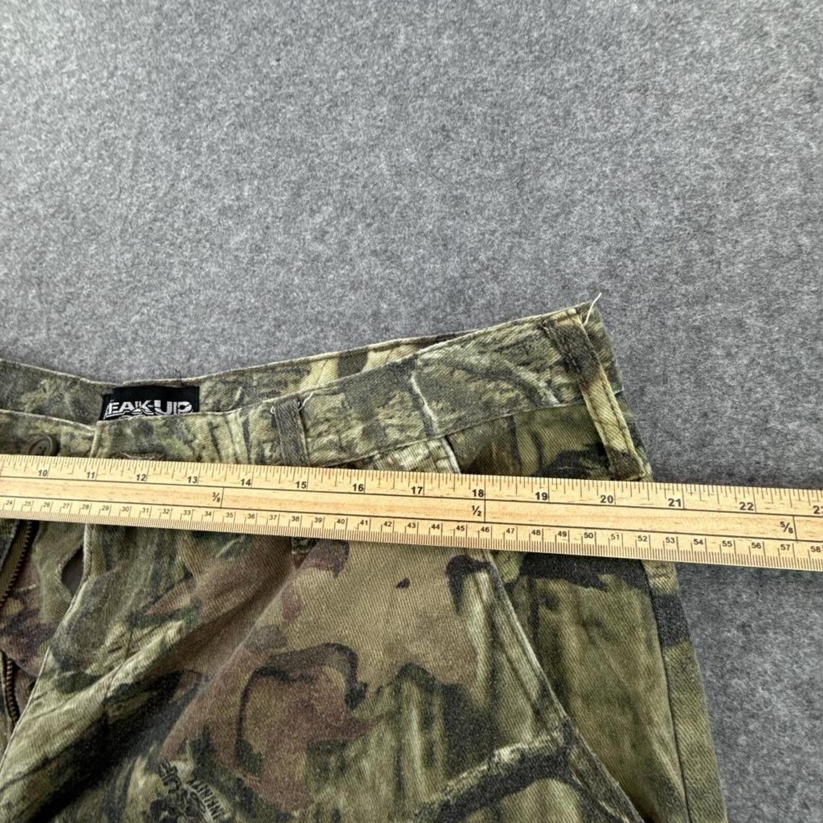 Realtree camo cargo pants with adjustable straps #camo