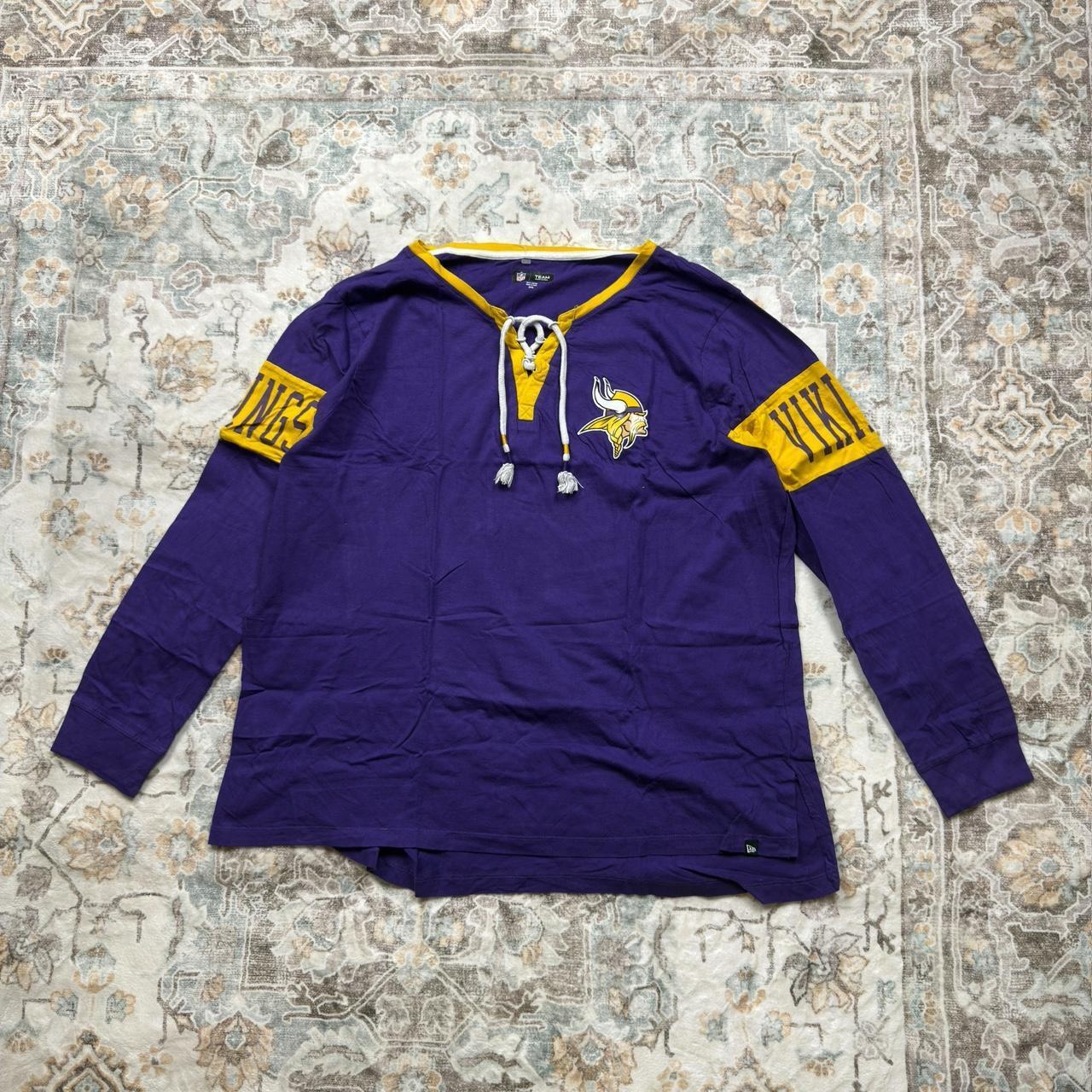 NFL Purple & yellow Minnesota Vikings Long-sleeved Jersey Women’s Size 2XL