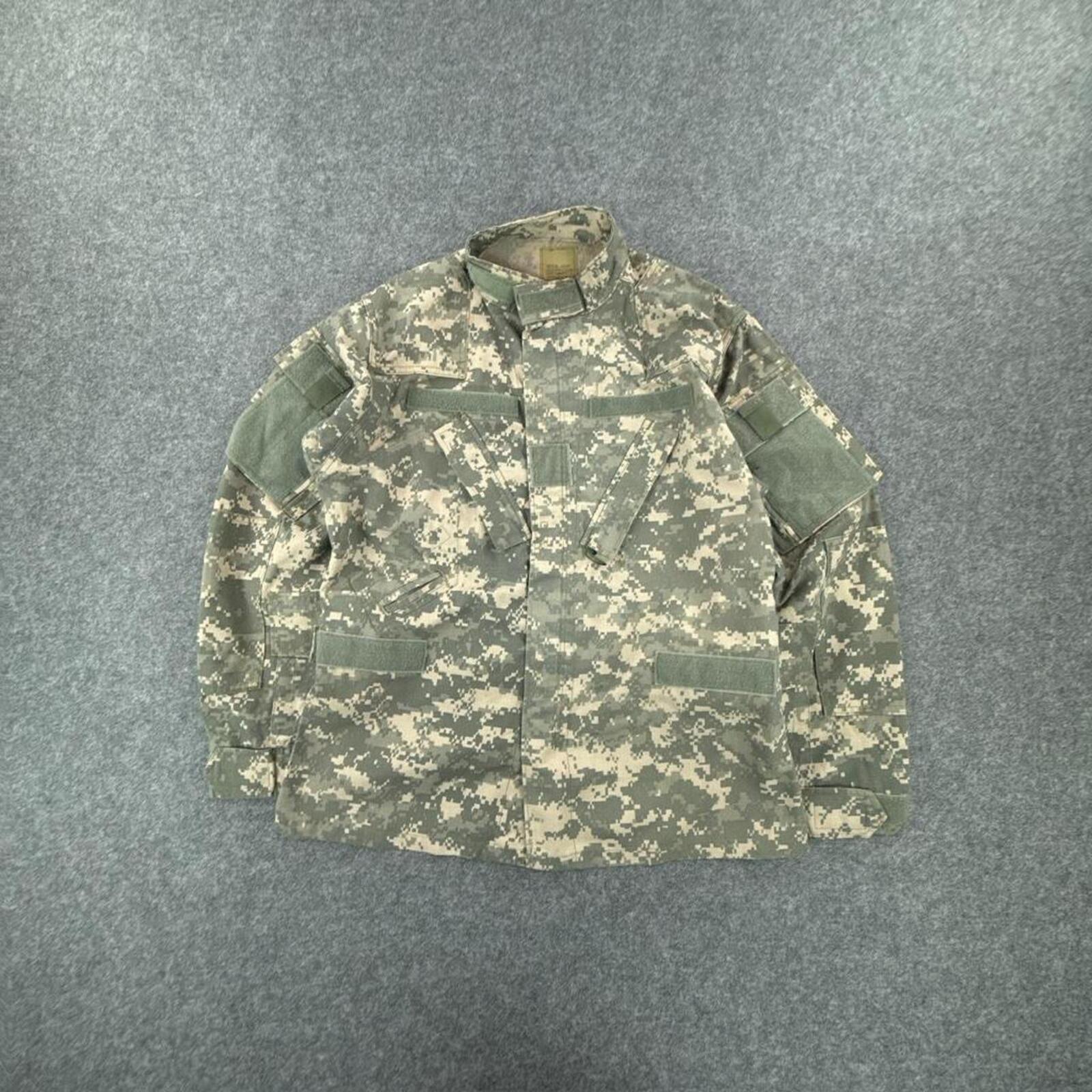 Khaki and green camo jacket #camouflage