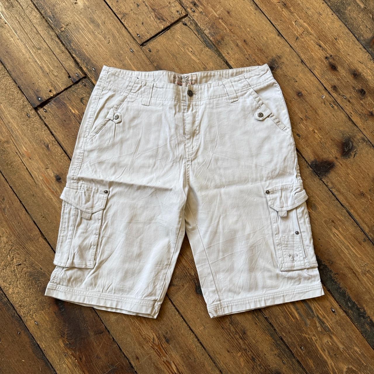 XIOS Vintage 90s Styke Cargo Shorts in Cream W38