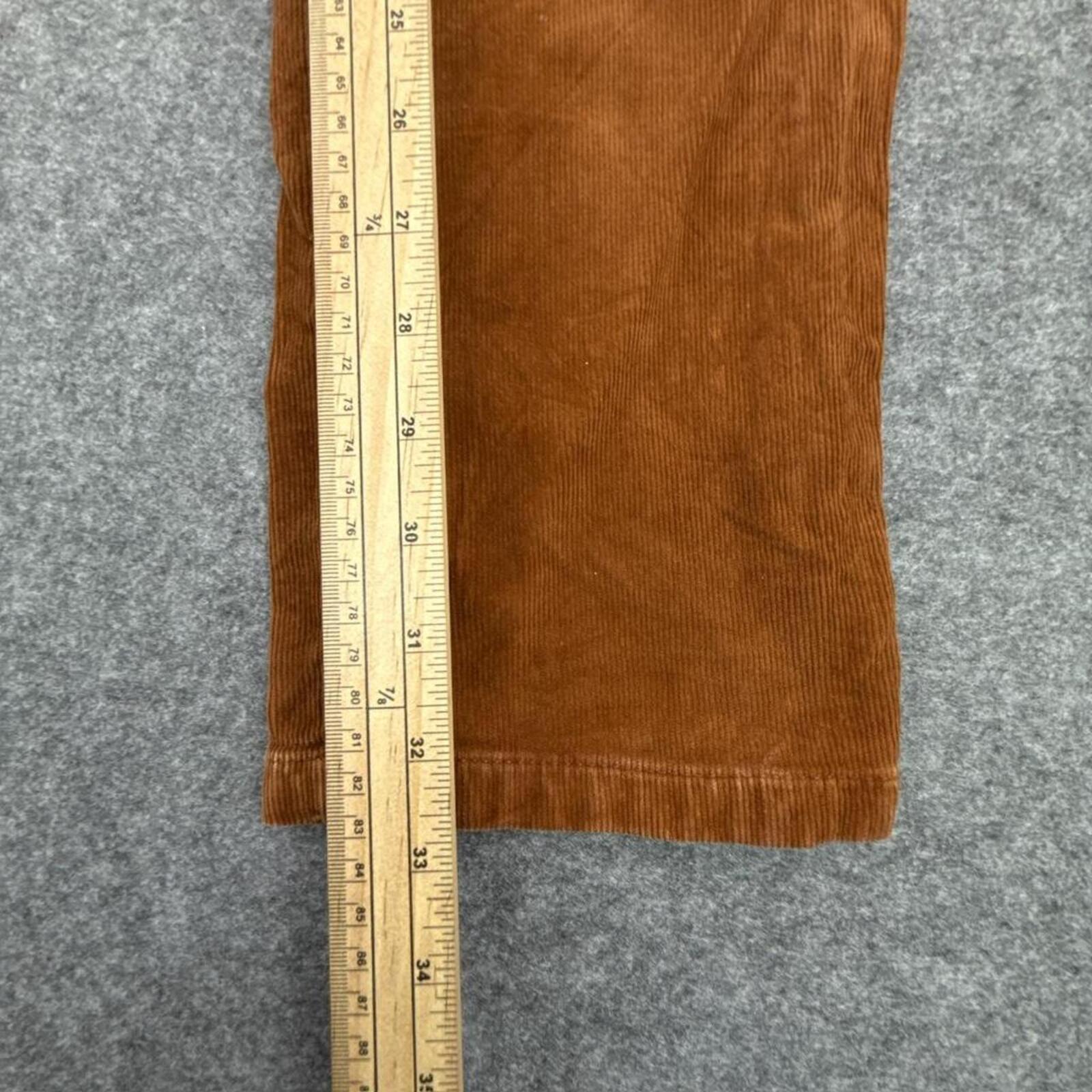 Brown corduroy trousers #corduroytrousers