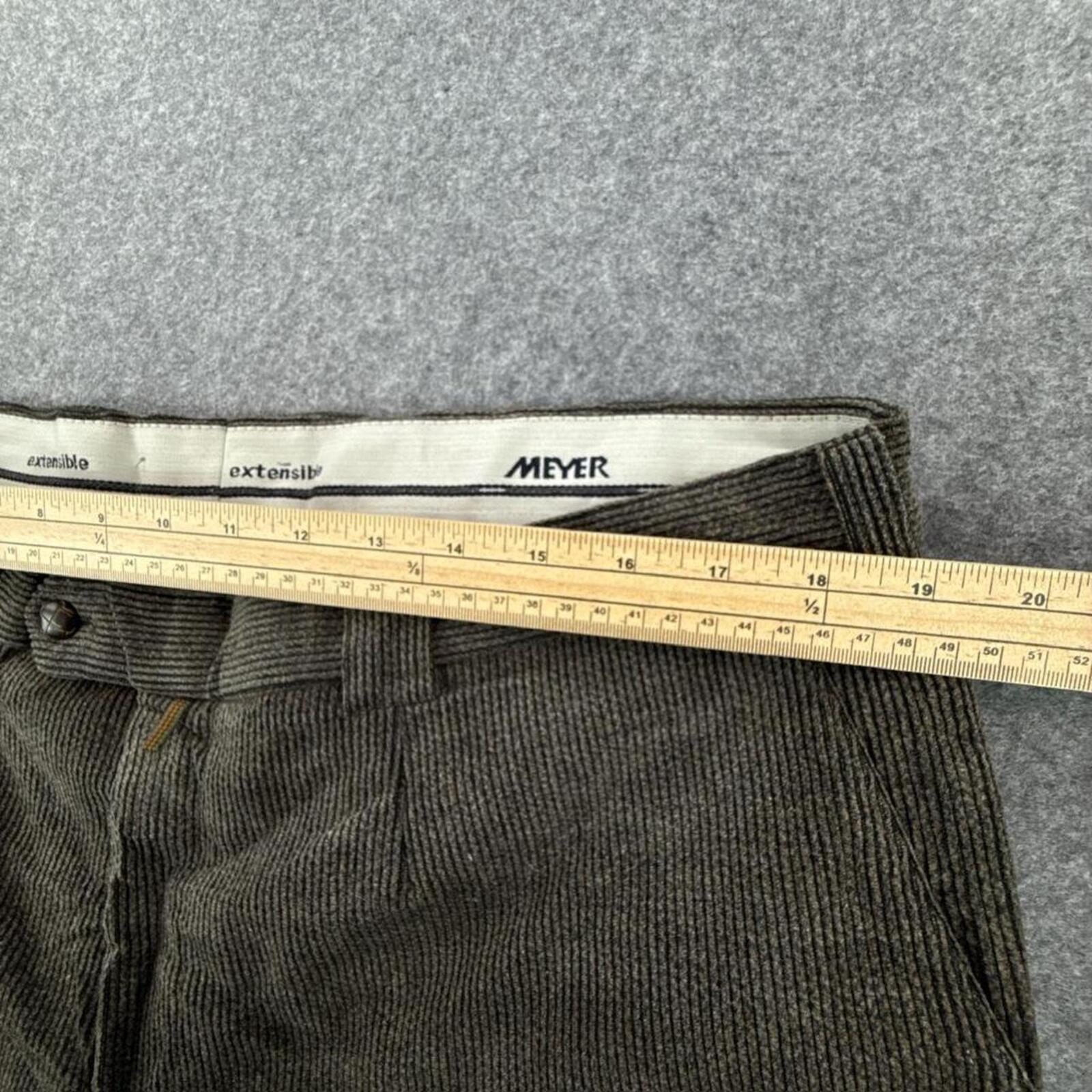 Meyer green corduroy pants #indie #skater