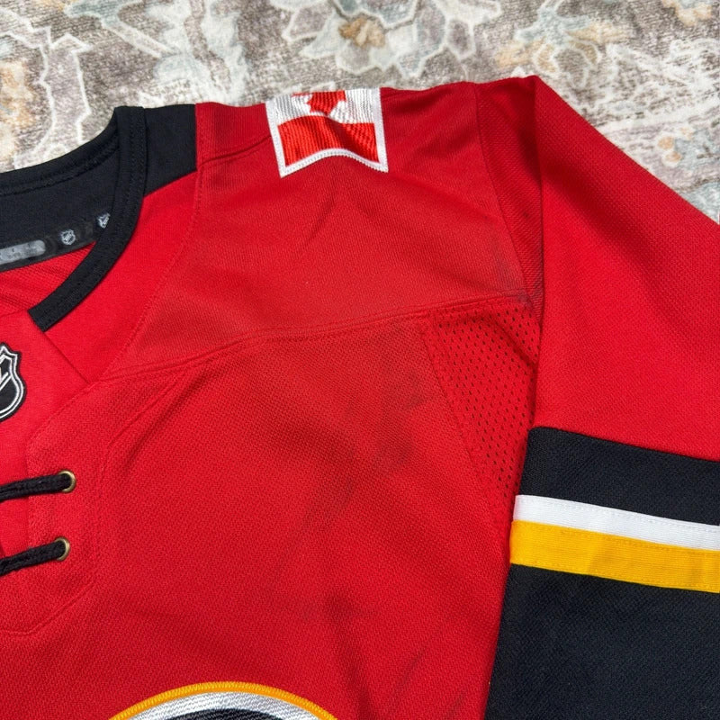 NHL Calgary Flames Long-sleeved Jersey Size L