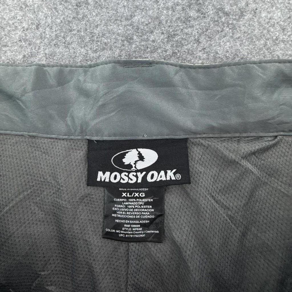 Green and grey Mossy Oak camo pants