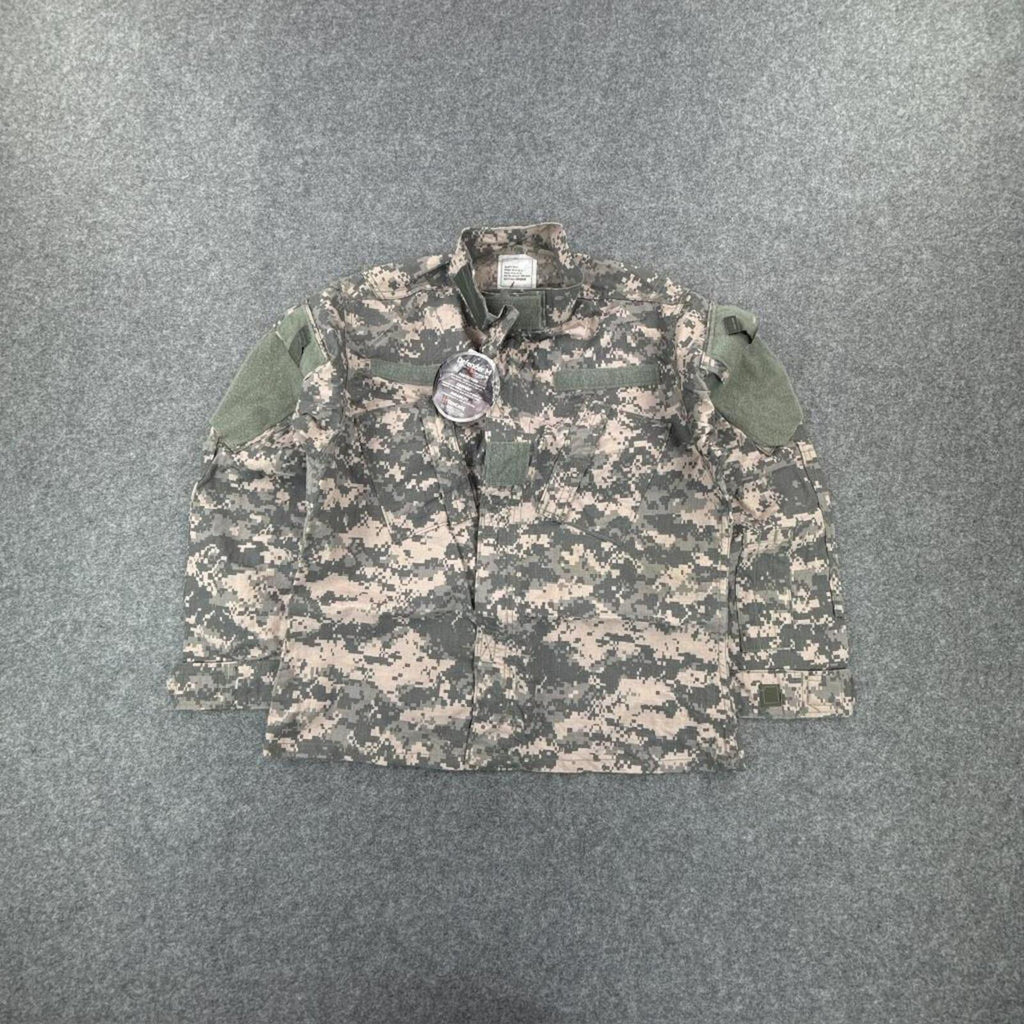 Army camo jacket (new, with tag) #militaryinspired