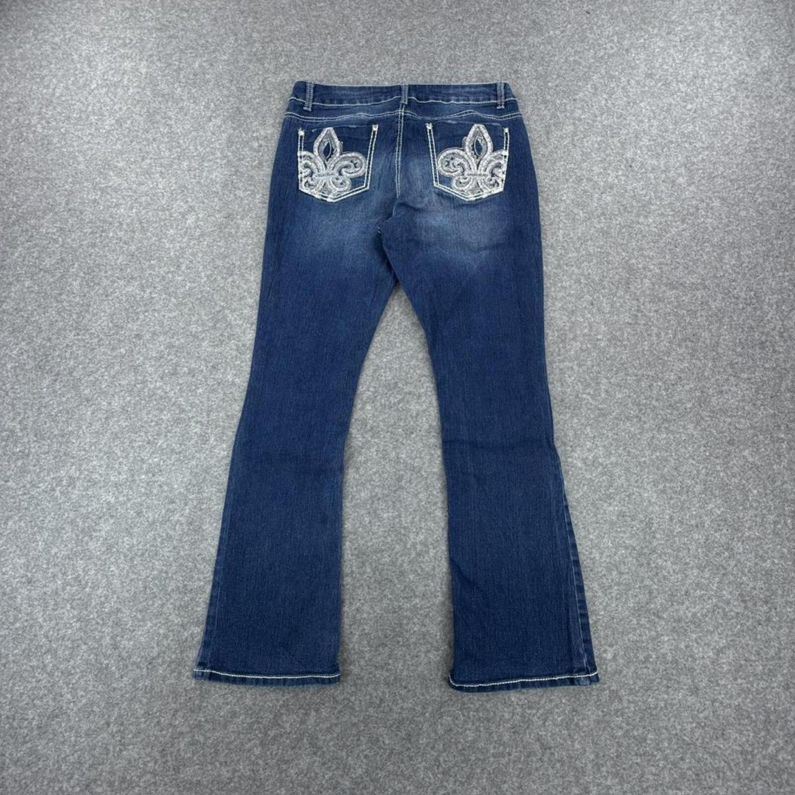 Faded Glory Y2K low-waist bootcut jeans with silver embroidery back pockets