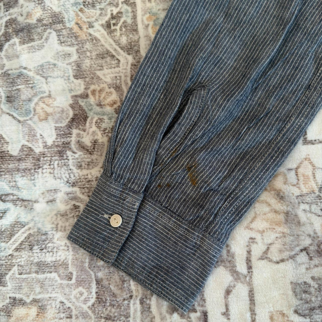 Levi’s Blue and White Striped Button-up Long-sleeved Shirt Size L
