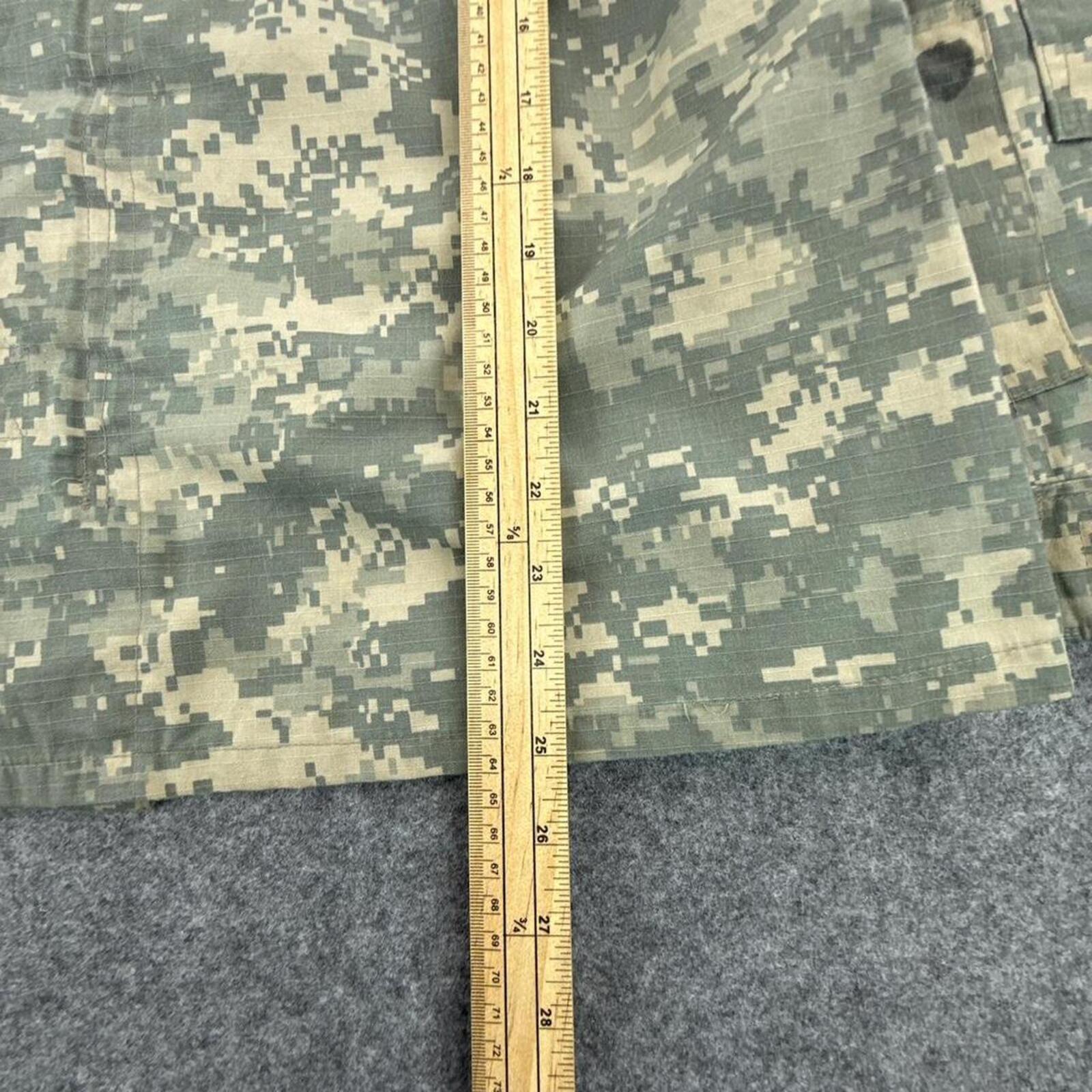 Khaki and green camo military jacket #streetwear