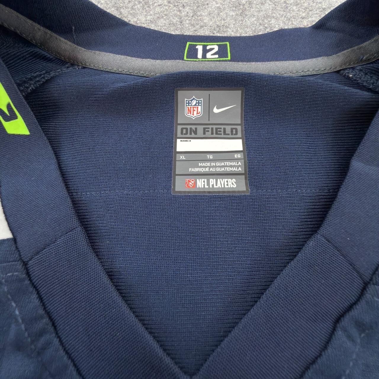 Nike Women’s NFL Seattle Seahawkea Russell Wilson Jersey
