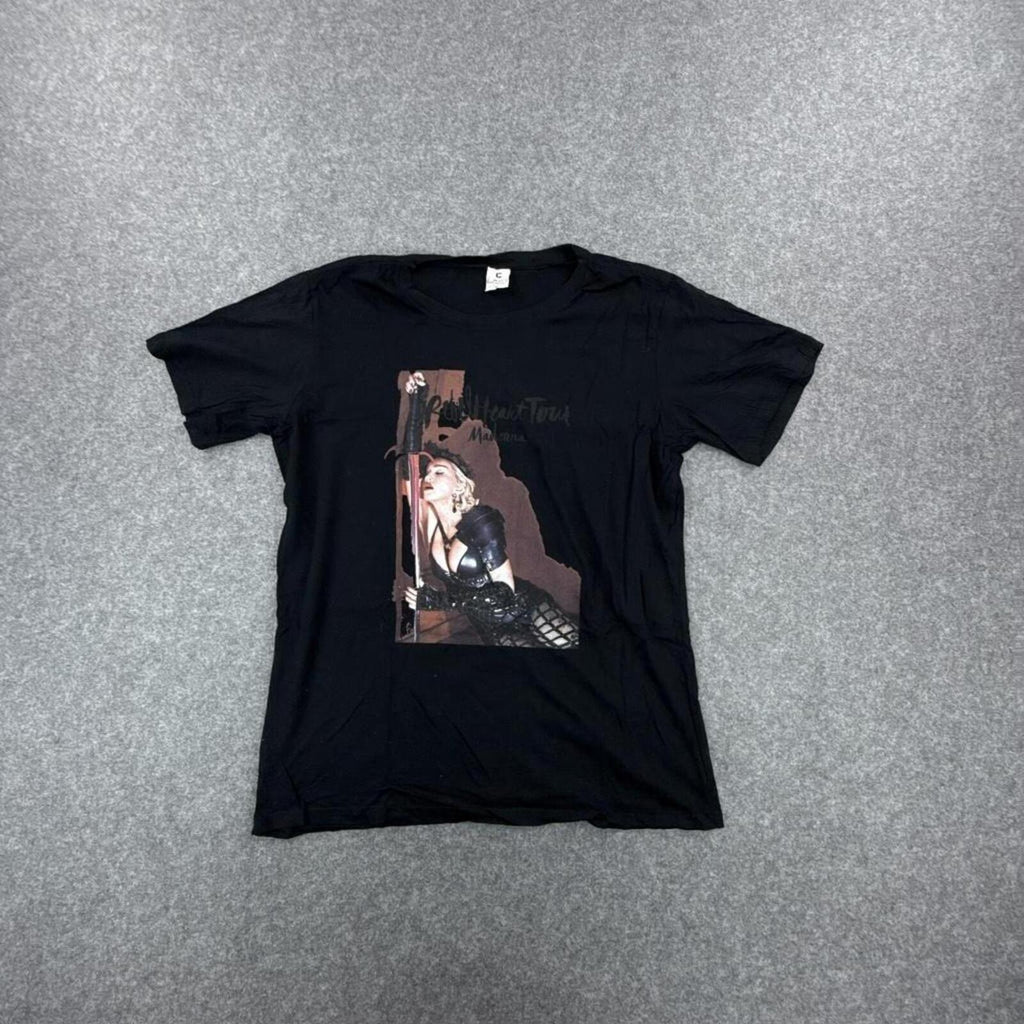 Black Madonna graphic tee