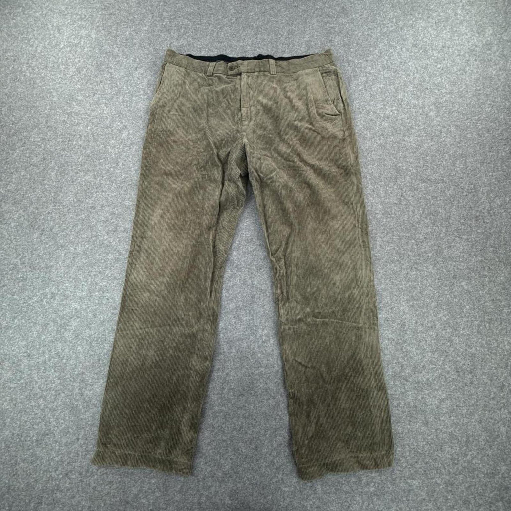 Grey green corduroy trousers #corduroytrousers
