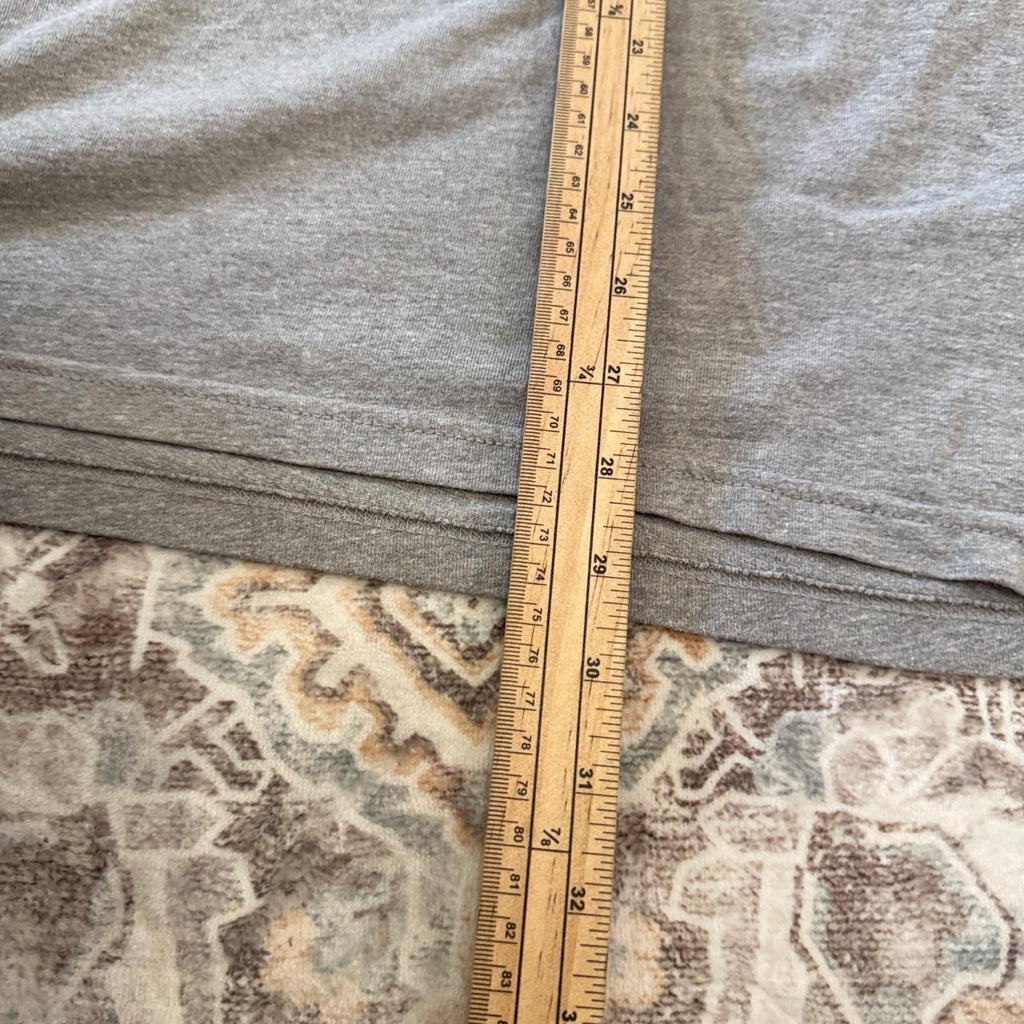 Tommy Hilfiger Gray T-Shirt Size L