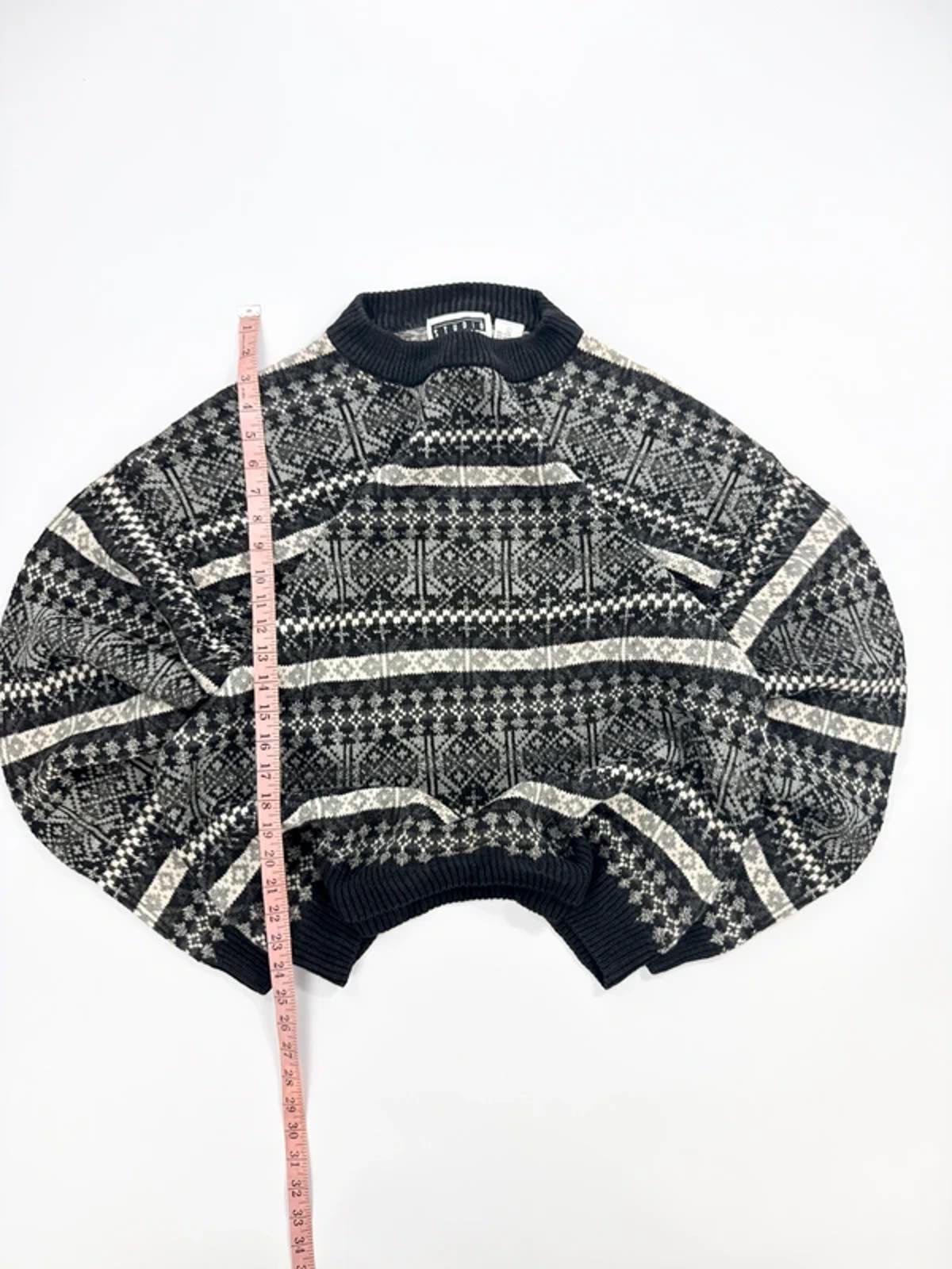 Studio Vintage Knit Sweater Black Grey Pattern