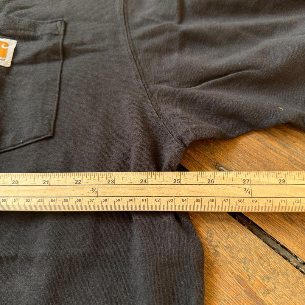 Carhartt Loose Fit T-Shirt with Front Pocket in Black Size XL