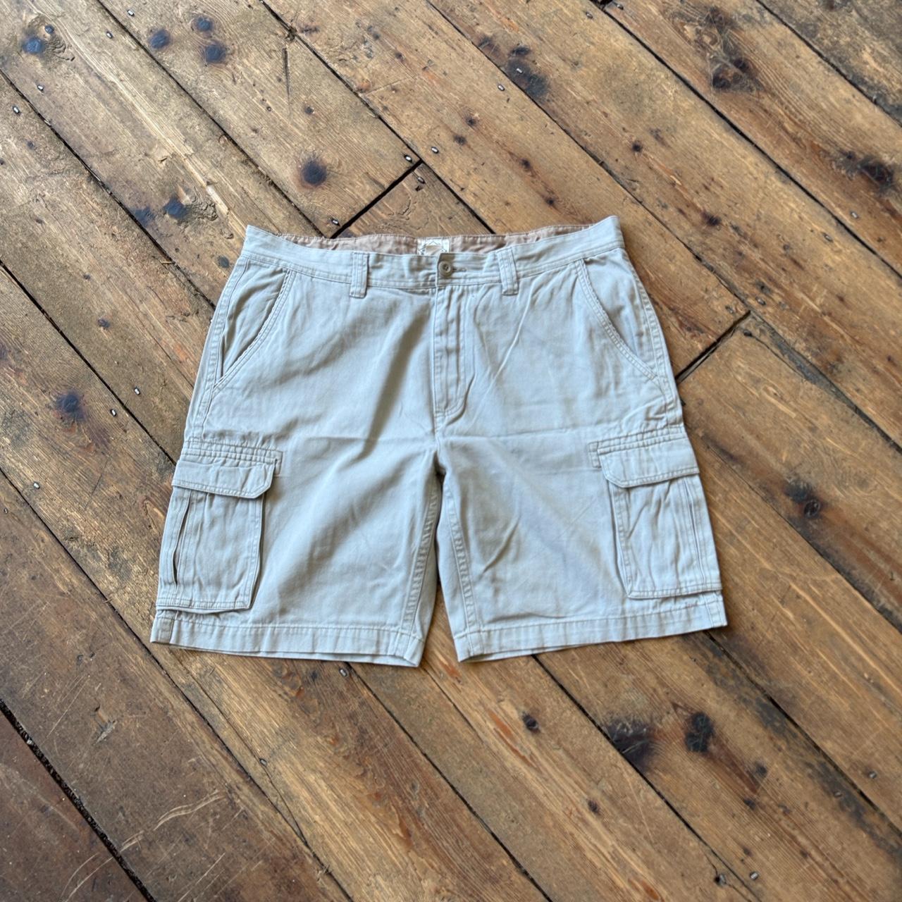 St. John’s Bay Cargo Shorts in Light Gray W40