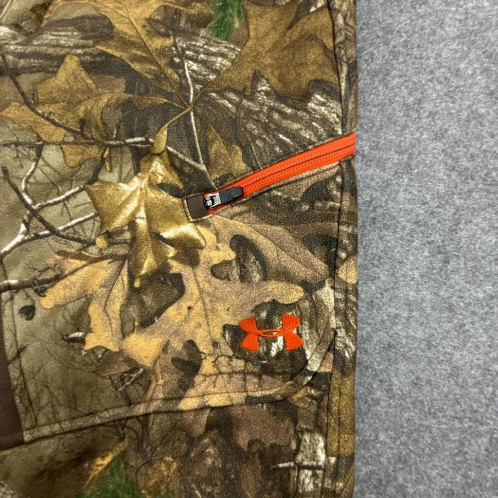 Brown and green Under Armour camo cargo pants #camopants
